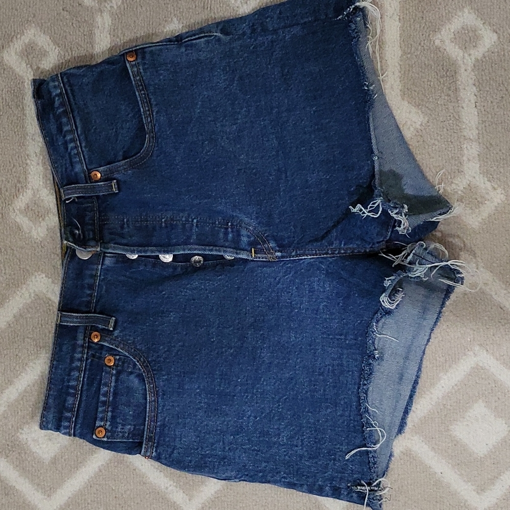 LEVIS RIBCAGE SHORTS